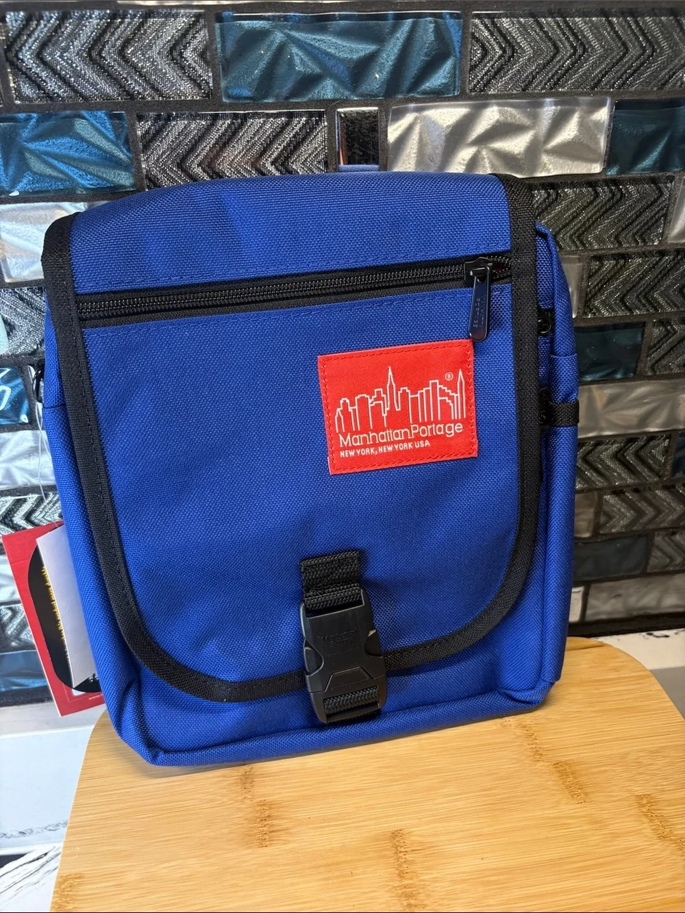 Manhattan Portage Blue Compact Messenger Crossbody Bag